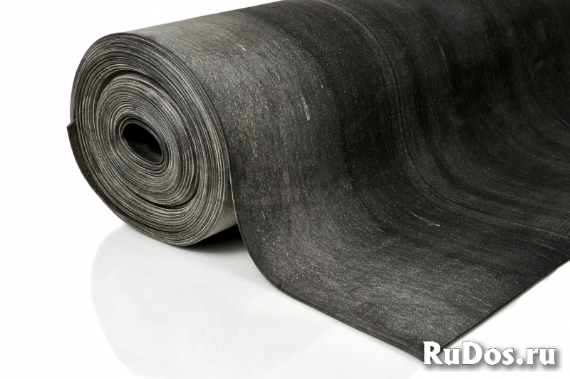 Резина мбс в рулонах (маслобензостойкая 1-8 мм) фото