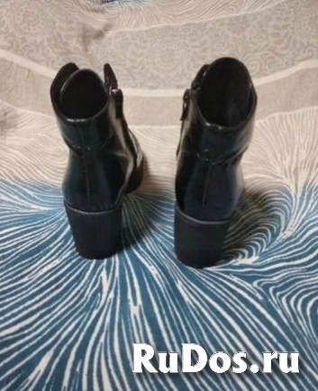 Чёрные ботинки фото