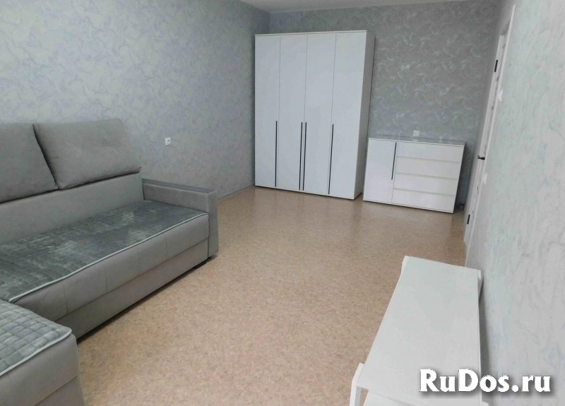 Сдам 1 комнатную квартиру 36 м2 изображение 7