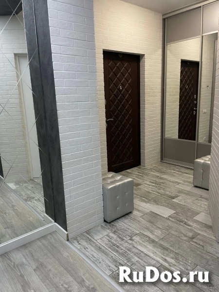 Евро-трёшка с хорошим ремонтом! изображение 5