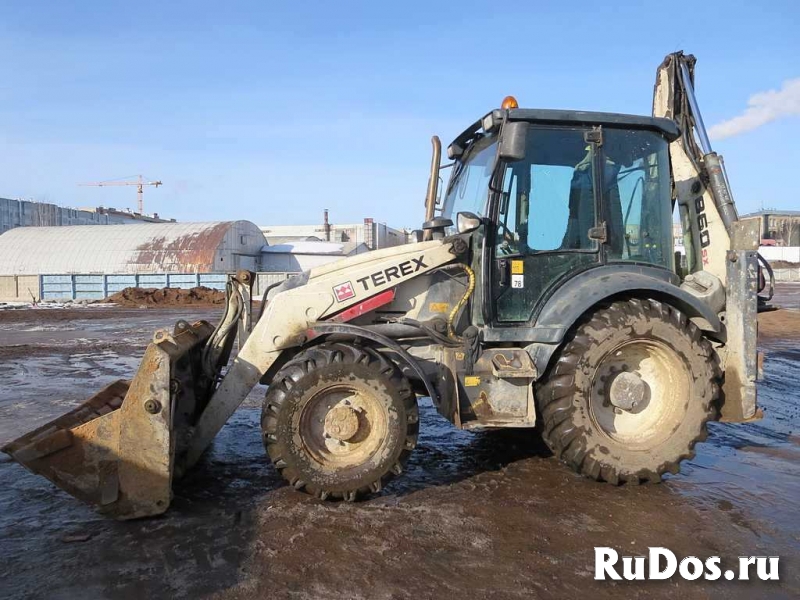 Экскаватор-погрузчик terex 860, 2011 г, Англия изображение 5
