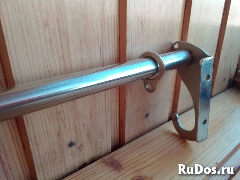 Вешалка - держатель настенный. изображение 3