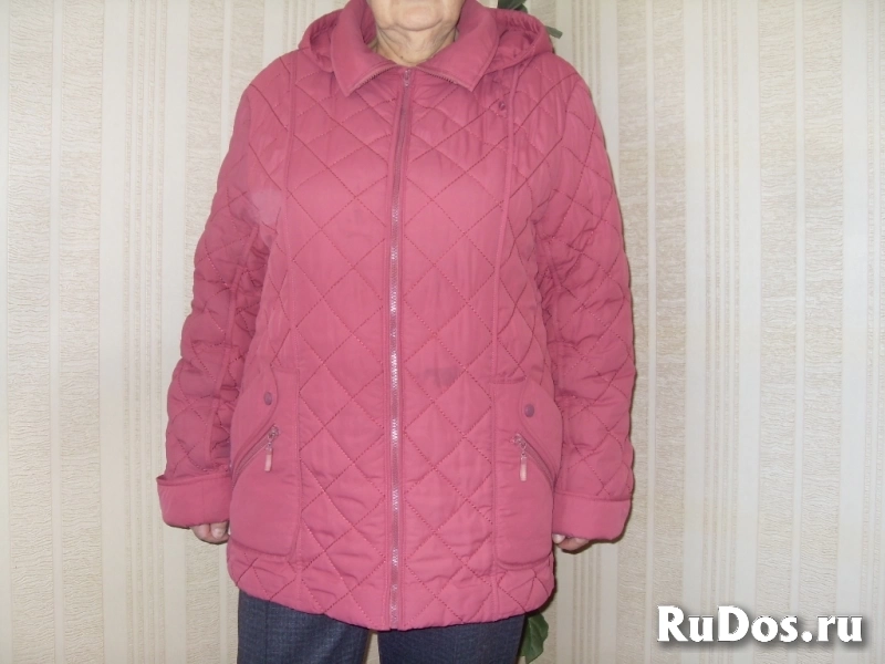 Куртка женская демисезонная 60 размера. фотка
