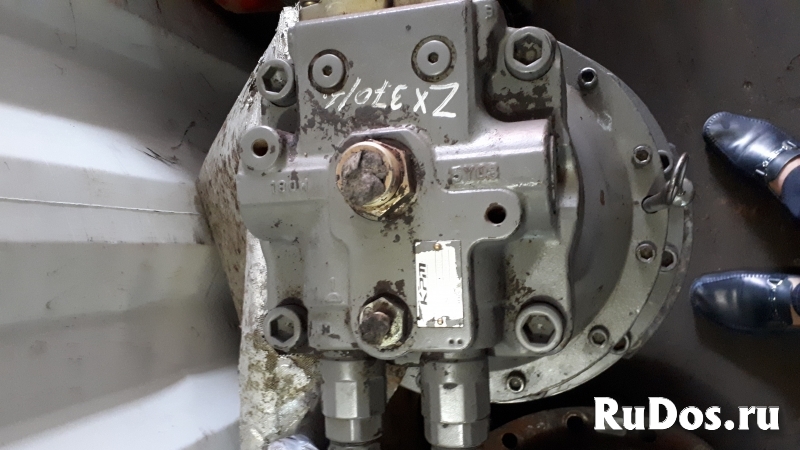 Редуктор поворота hitachi фотка