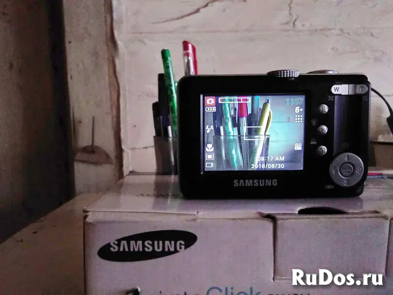Цифровой фотоаппарат SAMSUNG Digimax S600 фотка