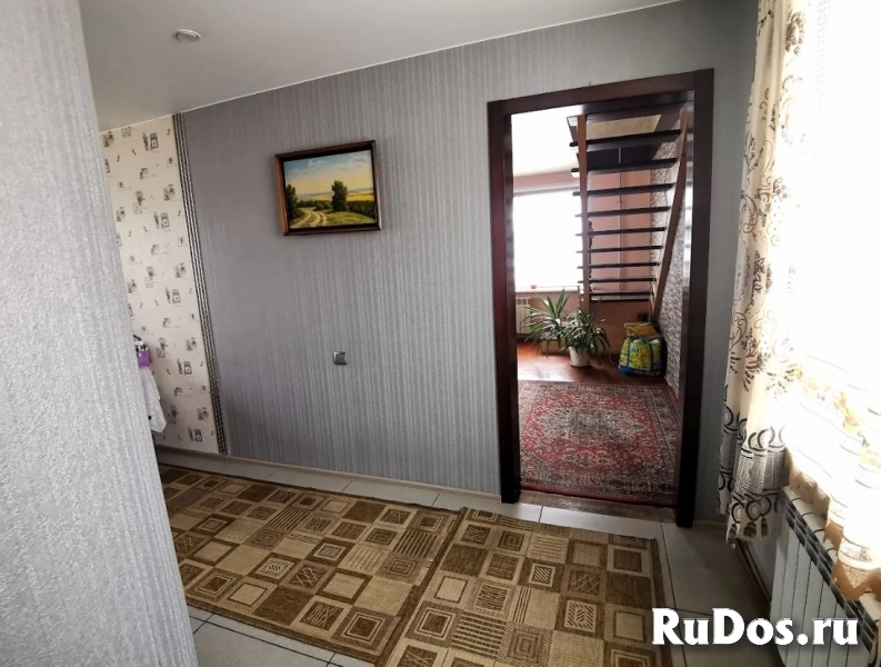 Дом 105 м² на участке 8 сот. изображение 6