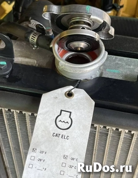 Мини-экскаватор Cat302 фотка