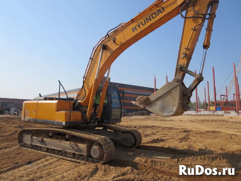 Гусеничный экскаватор Hyundai 305LC-7, 2011 г, 8000 м/ч изображение 3