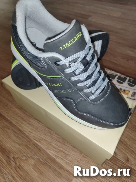 Кроссовки мужские фото