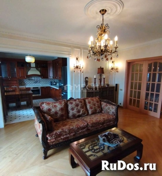 Сдам 4 комнатную квартиру 150 м2 изображение 9