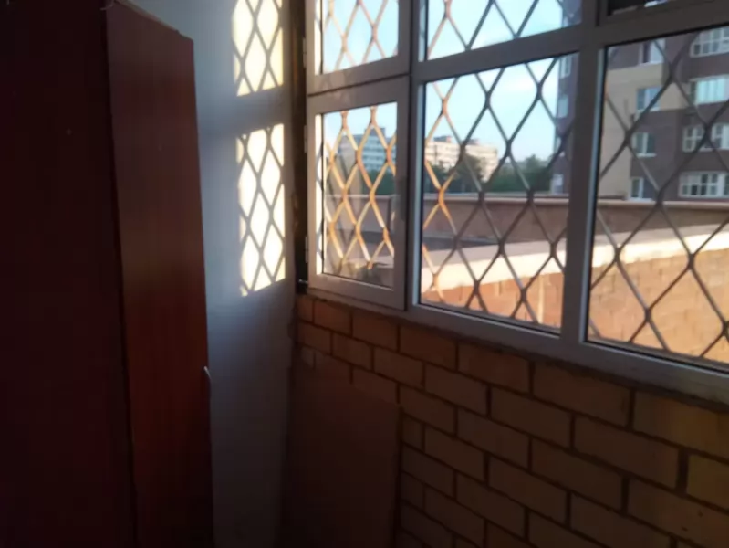 Сдам большую однокомнатную квартиру в новом доме. изображение 9