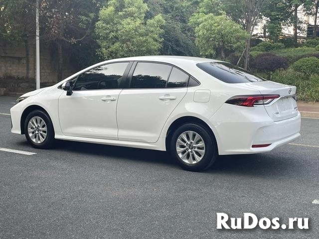 Toyota Corolla 2021 года изображение 4