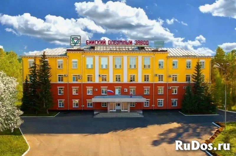 Требуются электромонтажники, футеровщики, монтажники СВиК, специалисты по напольным покрытиям, сантехники. фото