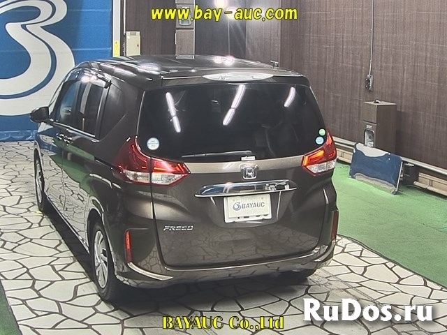 Минивэн 7 мест Honda Freed кузов GB5 модификация G гв 2017 фотка