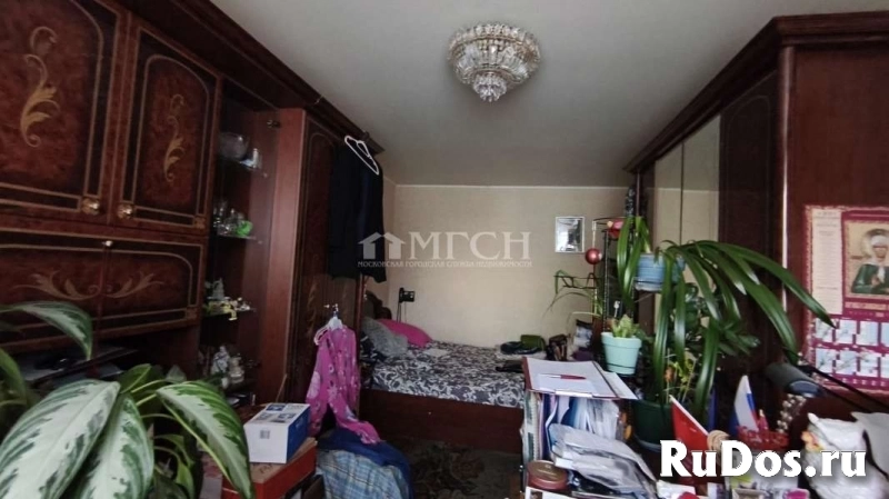 Продам 2 комнатную квартиру 51.4 м2 фотка