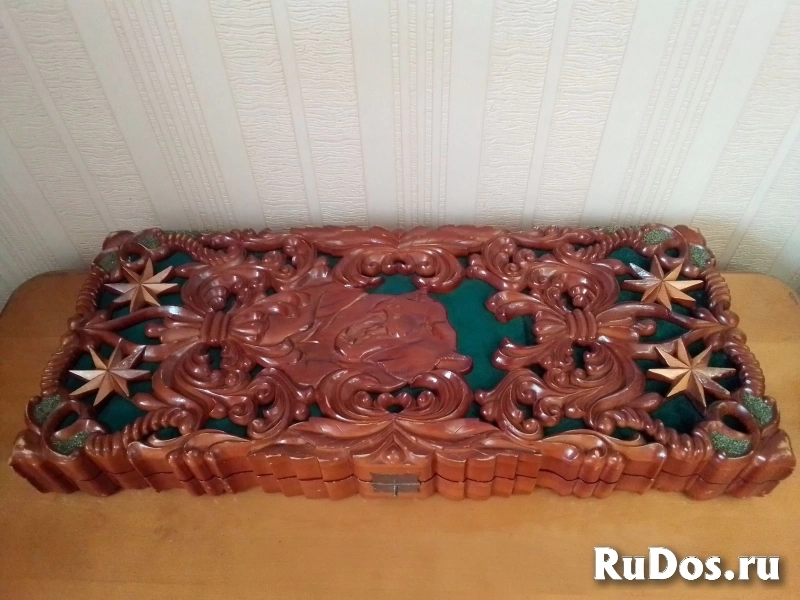 Нарды ручной работы из натурального дерева. фотка