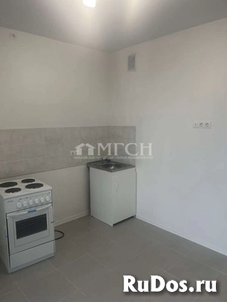 Продам 2 комнатную квартиру 61.7 м2 изображение 4
