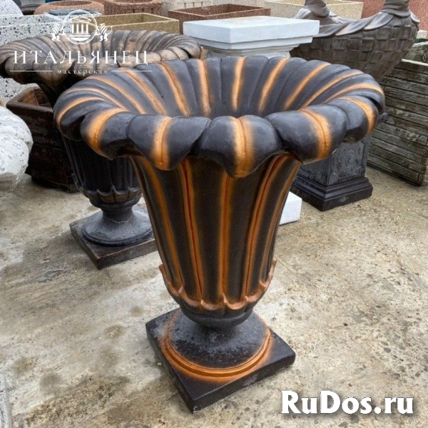 Продажа больших вазонов для цветов уличных в Крыму фотка