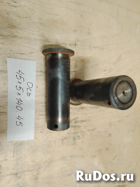 Ось 45х5х140.45 фото