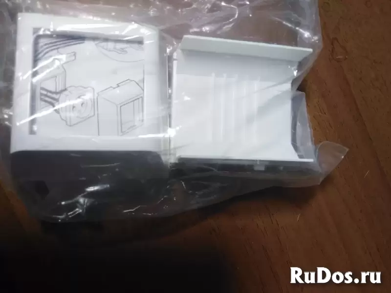 Рамки фирмы Legrand изображение 6