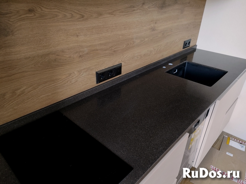 Кухонная столешница из искусственного камня м2 изображение 4