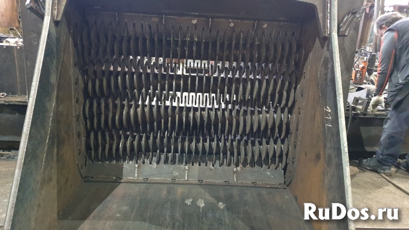 Для просеивания грунтаов валковые ковши фотка