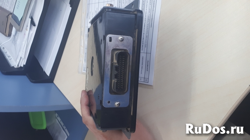 Контроллер двигателя hitachi фотка