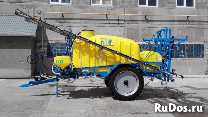 Опрыскиватель Алтай 3000 изображение 3