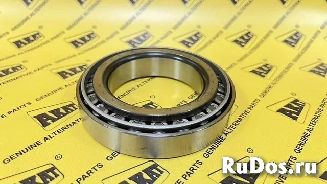 Подшипник конический ОЕМ 81818397 фотка