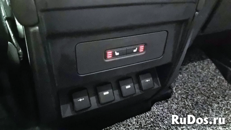 Land Rover Defender (L663) фотка