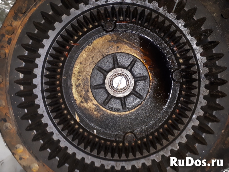 Корпус редуктора хода 1018360 hitachi ex-400 изображение 3