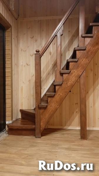Изготовление и установка низкобюджетных малогабаритных лестниц. фото