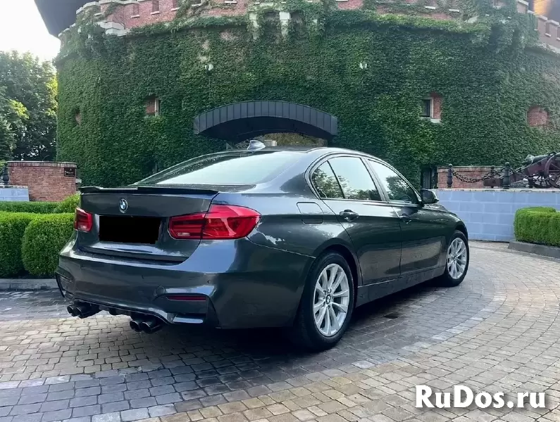 В продаже BMW 3-Series, 2018 фотка