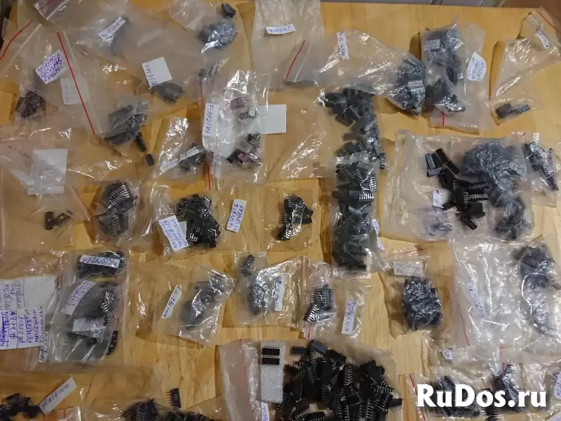 Микросхемы  Микросхемы. из  СССР изображение 12