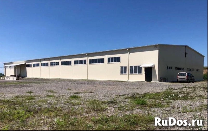 Завод по производству и розливу воды фото