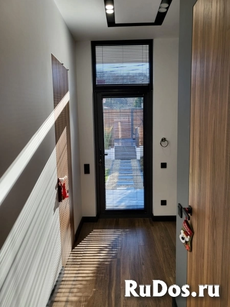 Дуплекс с дизайнерским ремонтом изображение 8