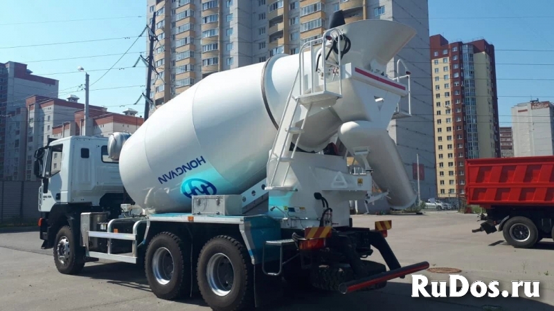 Автобетоносмеситель Hongyan SAIC-Iveco, 6х4, Euro V, объём 10 м3 изображение 3