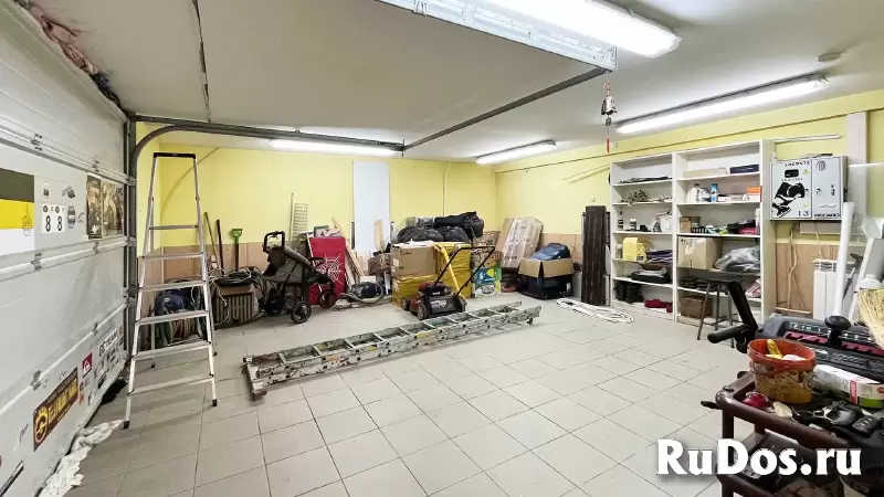 Жилой дом 352 м² с зимним садом, баней и гаражом на 13 сотках изображение 5