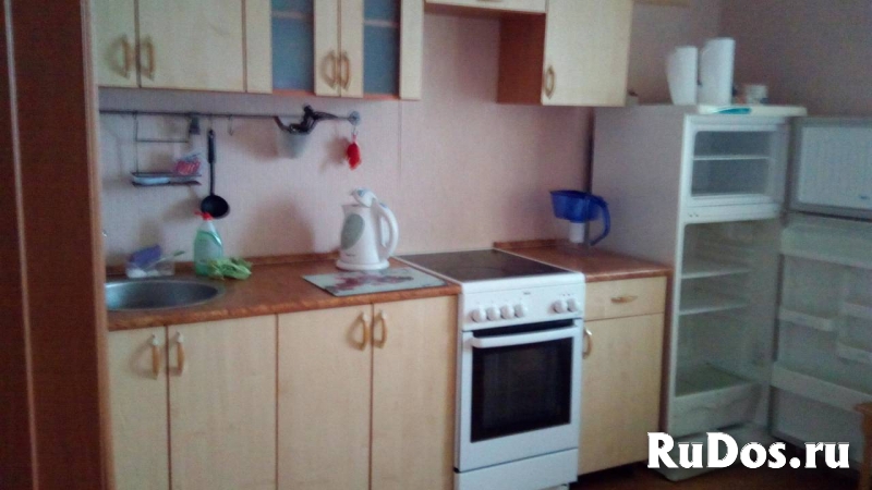 Сдаётся Часы Сутки Ночь 3х -комн. квартира ул. Волжская набережна изображение 3