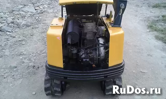 Японский мини-экскаватор YANMAR B-07 изображение 10