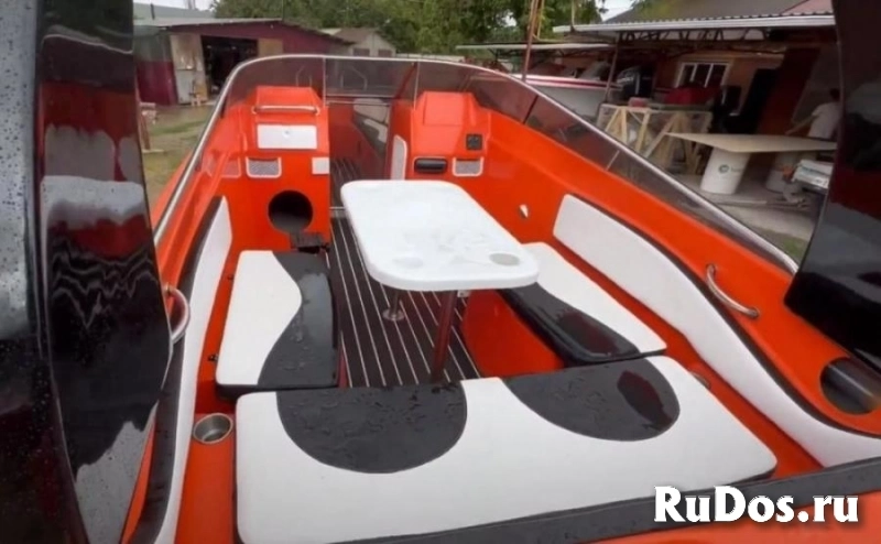 Спортивная моторная лодка Касатка-700 спорт, пластиковая изображение 3