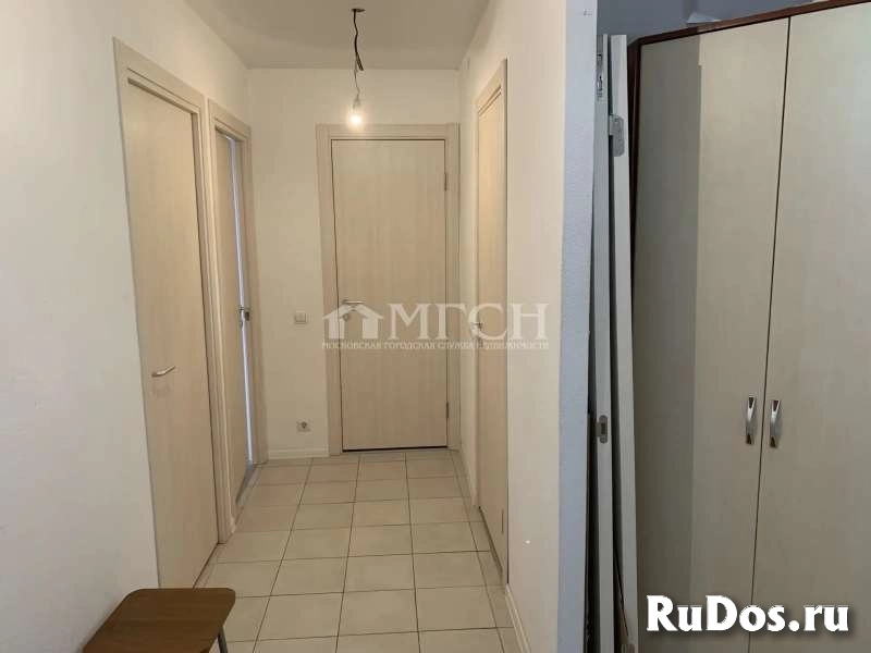 Продам 2 комнатную квартиру 54 м2 изображение 6