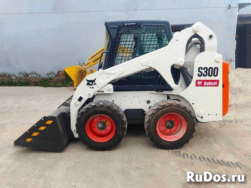 Минипогрузчик Bobcat S 300, 2021 г., 1960 м/ч, импорт изображение 5