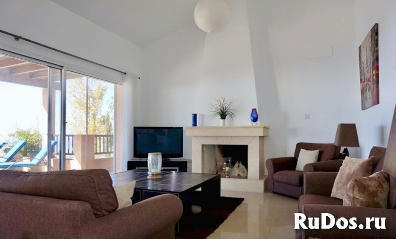 Шикарная 5-спальная вилла с панорамным видом в районе Пафоса-Кипр изображение 8