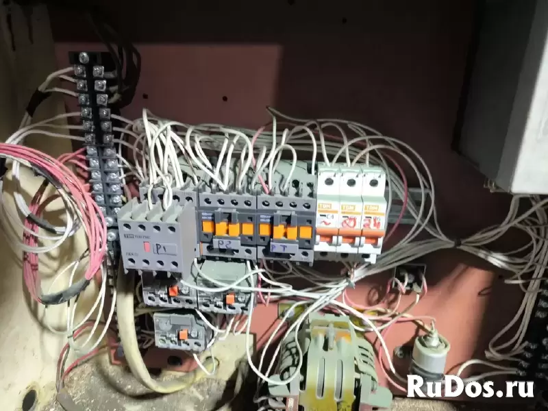 6Р81 консольный фрезерный станок продам. изображение 8