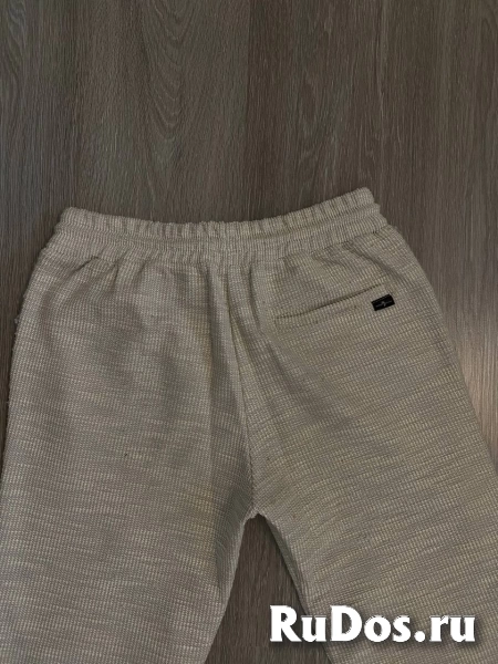 Мужские штаны River Island фото