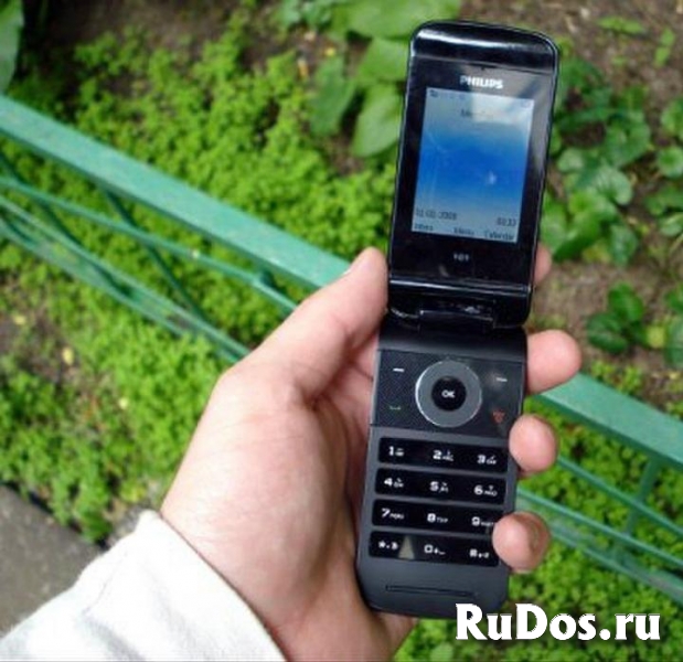 Новый Philips Xenium X530 Black (оригинал,комплект). фотка
