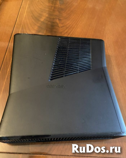 Игровая консоль Xbox 360 slim фотка
