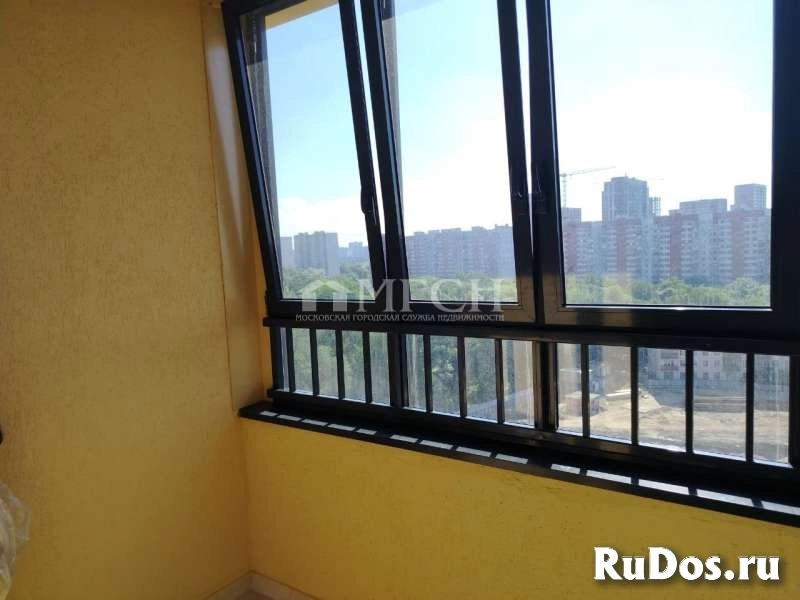 Продам 2 комнатную квартиру 61.5 м2 изображение 3