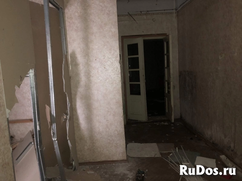 Продам коммерческую недвижимость 1067.5 м2 изображение 5